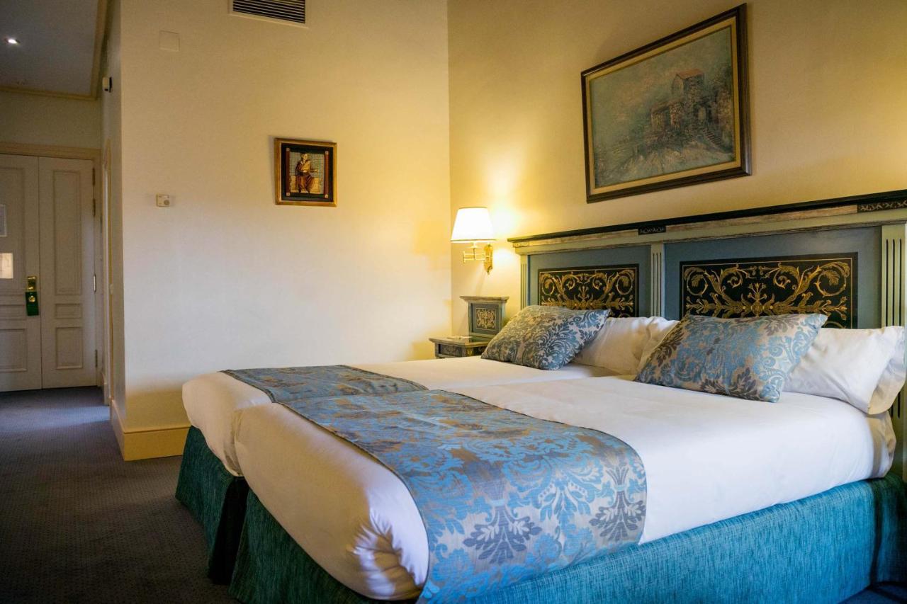Palacio De Los Velada Ávila Ngoại thất bức ảnh