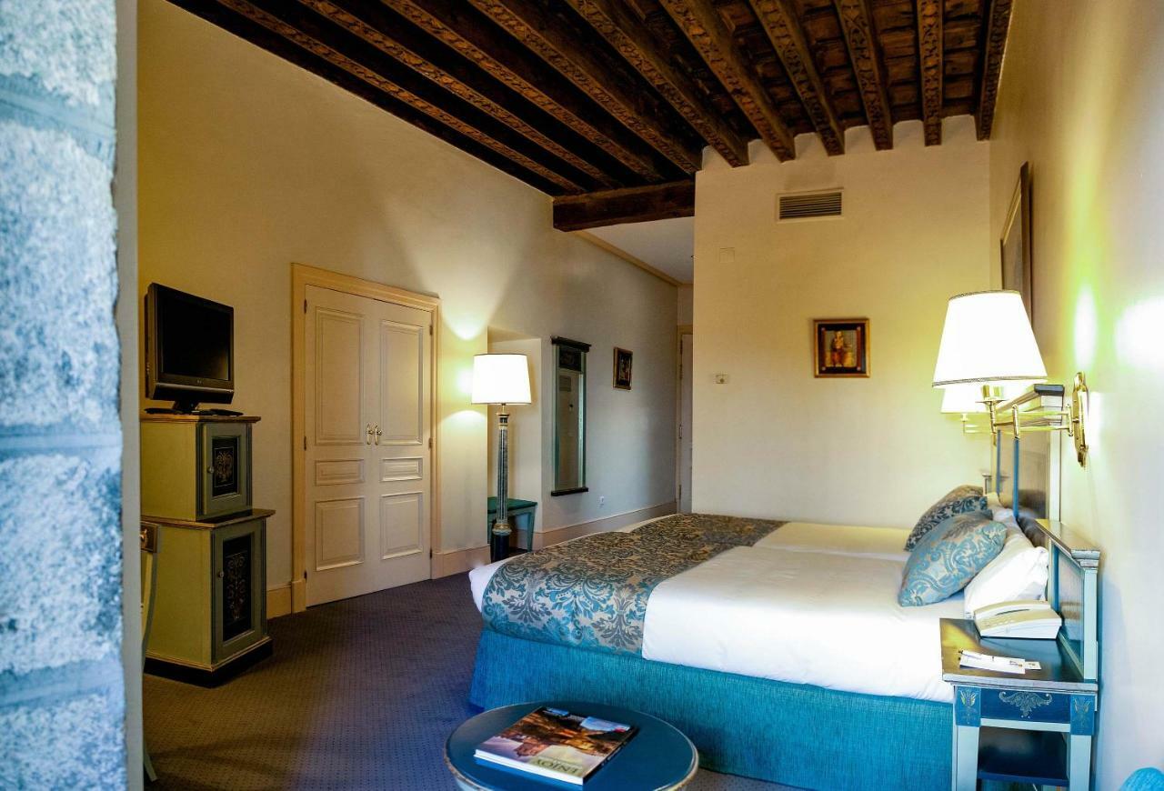 Palacio De Los Velada Ávila Ngoại thất bức ảnh